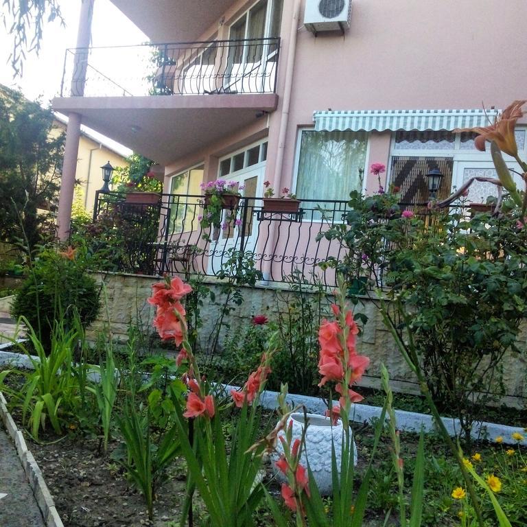 Casa Dalena Hotell Costinesti Exteriör bild