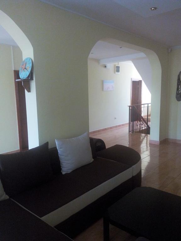 Casa Dalena Hotell Costinesti Exteriör bild