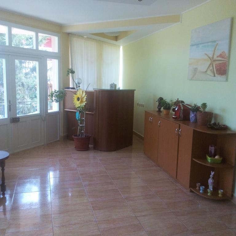 Casa Dalena Hotell Costinesti Exteriör bild